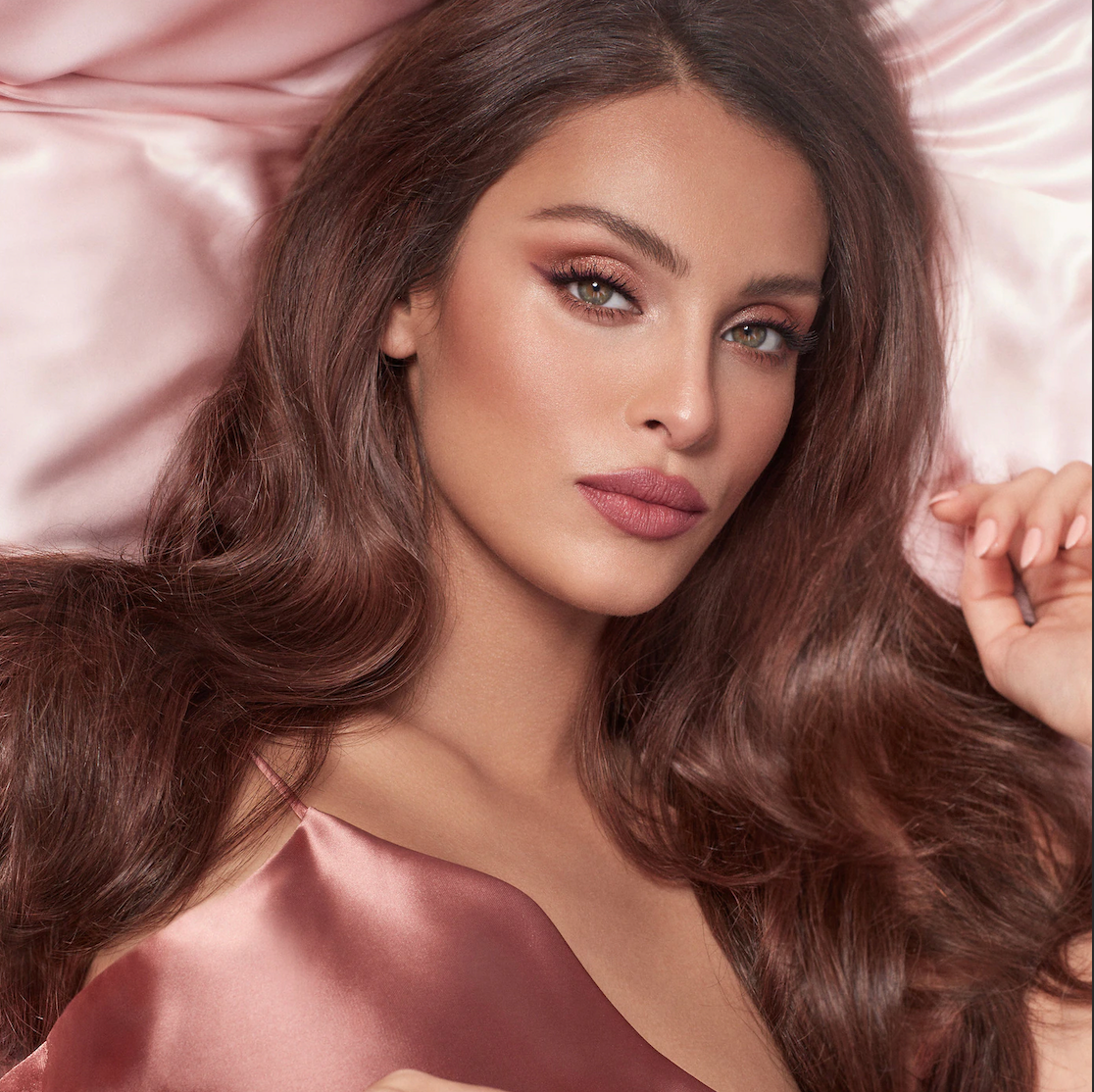 Charlotte Tilbury Cheek to Chic Blush - Pillow Talk Collection | Pillow Talk Intense - deep rosy pink