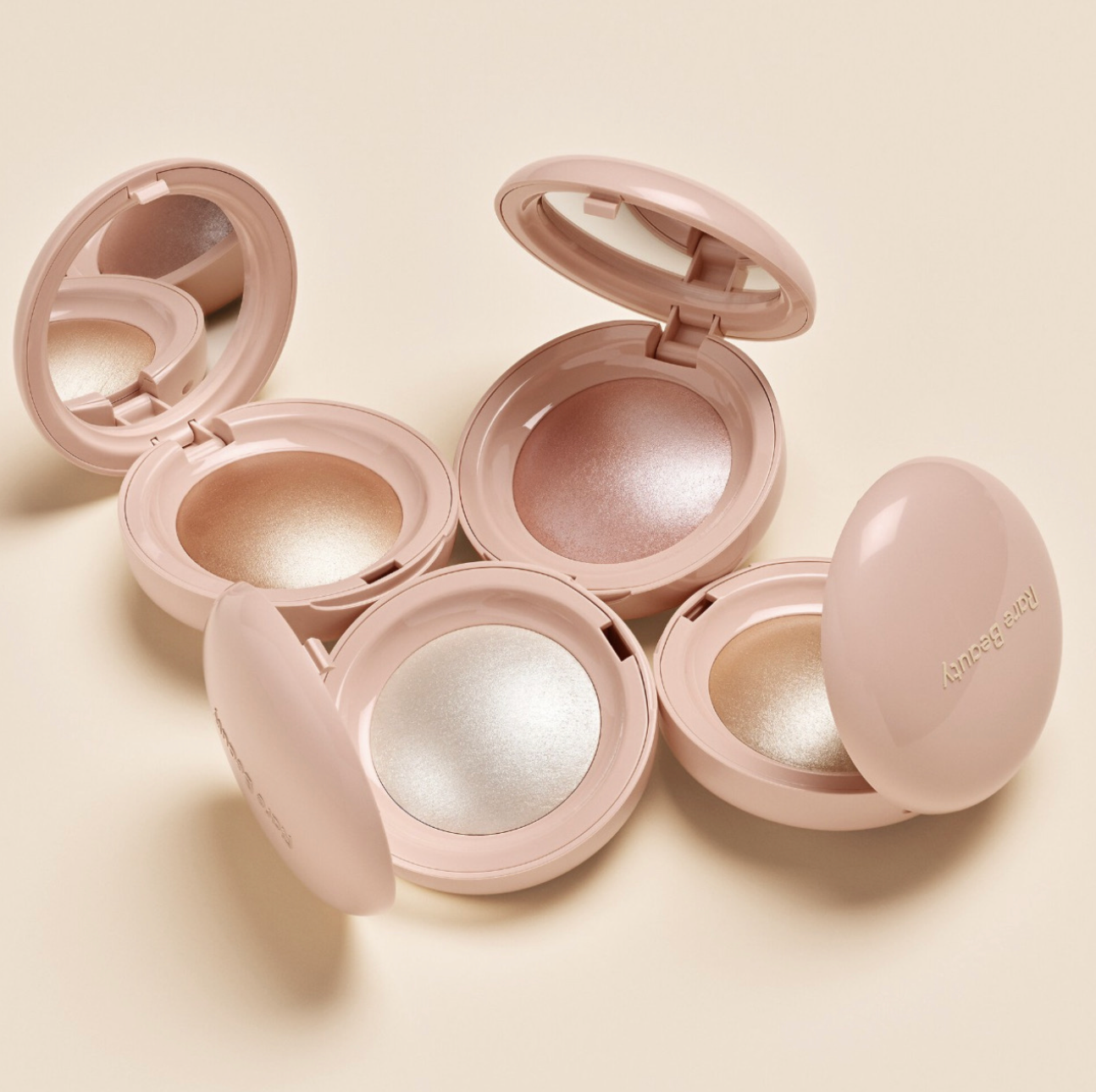 Rare Beauty - Positive Light Silky Touch Highlighter | Exhilarate - champagne gold