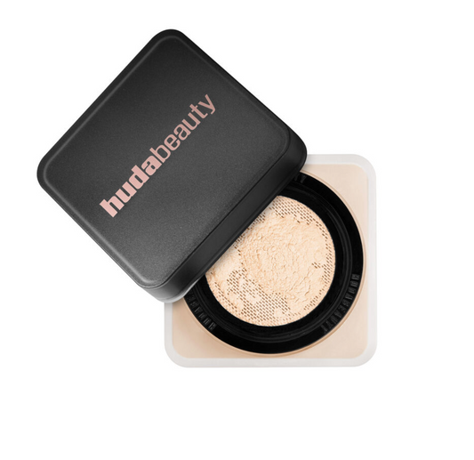 Huda Beauty - Easy Bake Loose Setting Powder | Pound Cake