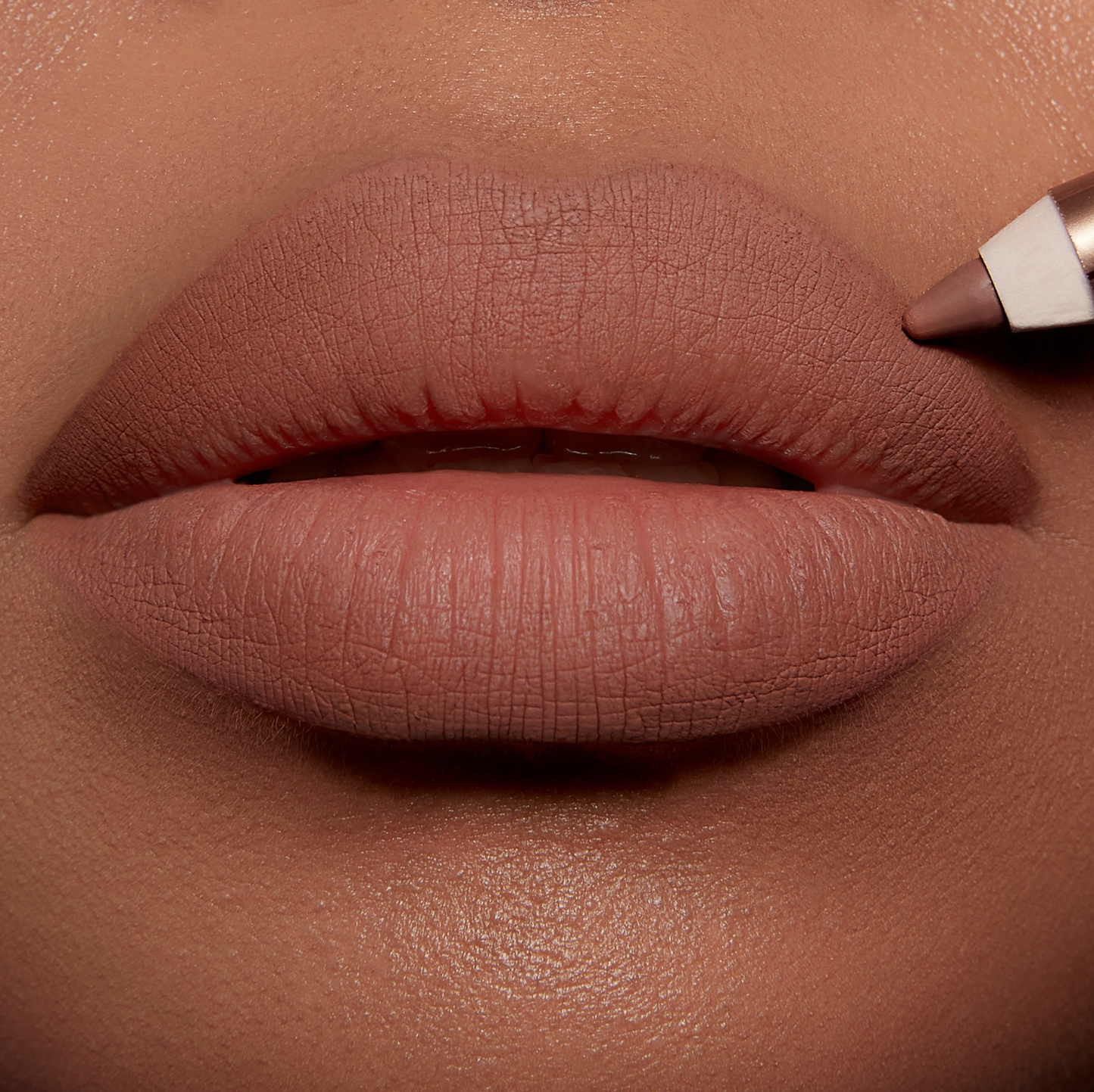 Charlotte Tilbury - Lip Cheat Lip Liner | Iconic Nude - nude